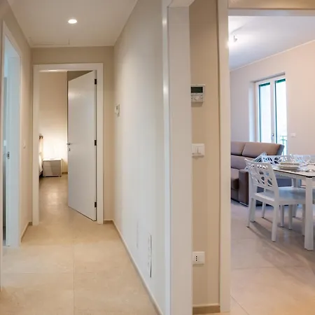 Διαμέρισμα Elide