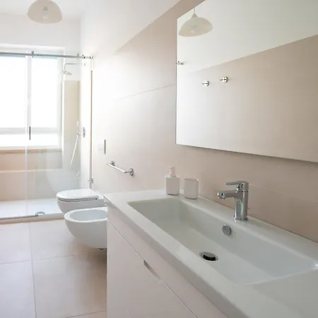 Elide Apartment *